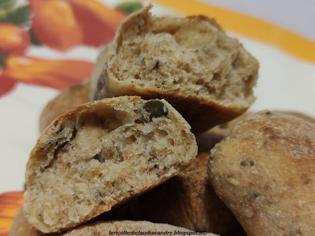 Pane integrale con lievito madre e misto di semi, psillio, lino, zucca, sesamo, chia