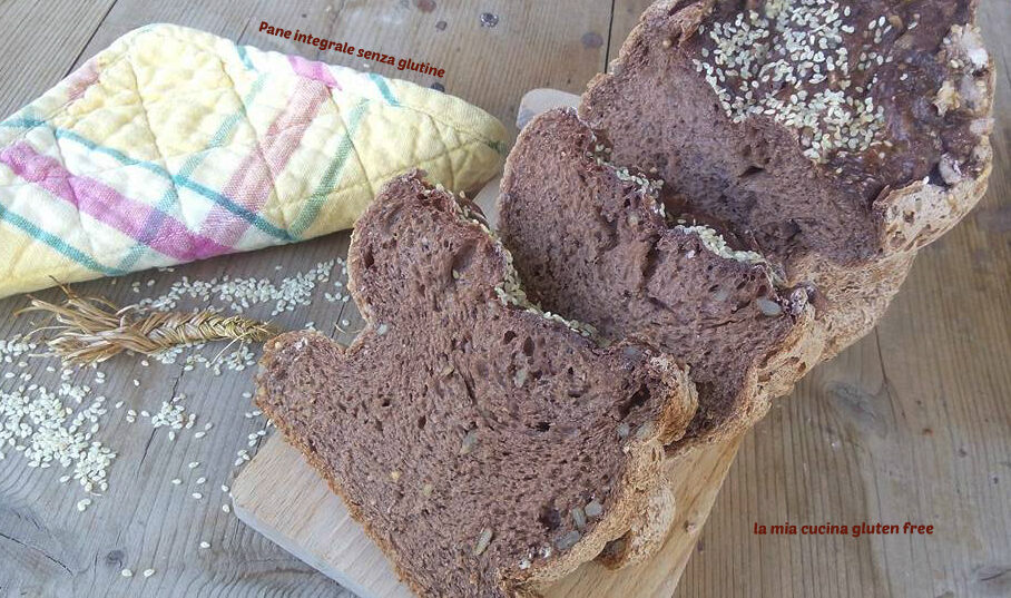 Pane integrale senza glutine