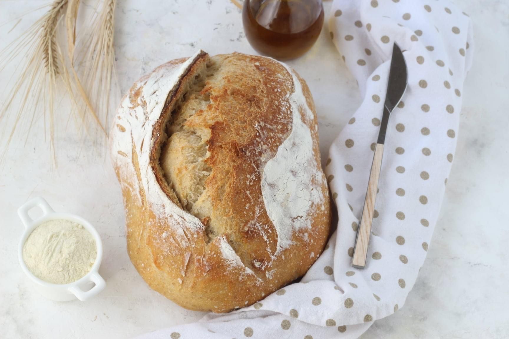 Pane misto semola