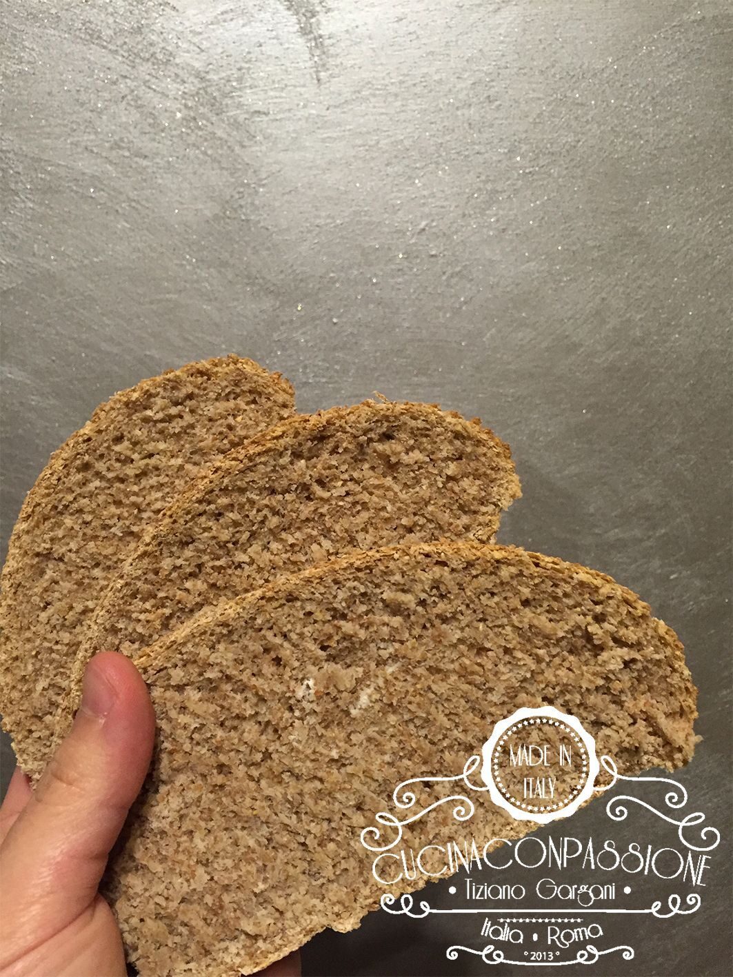 Pane per metà integrale