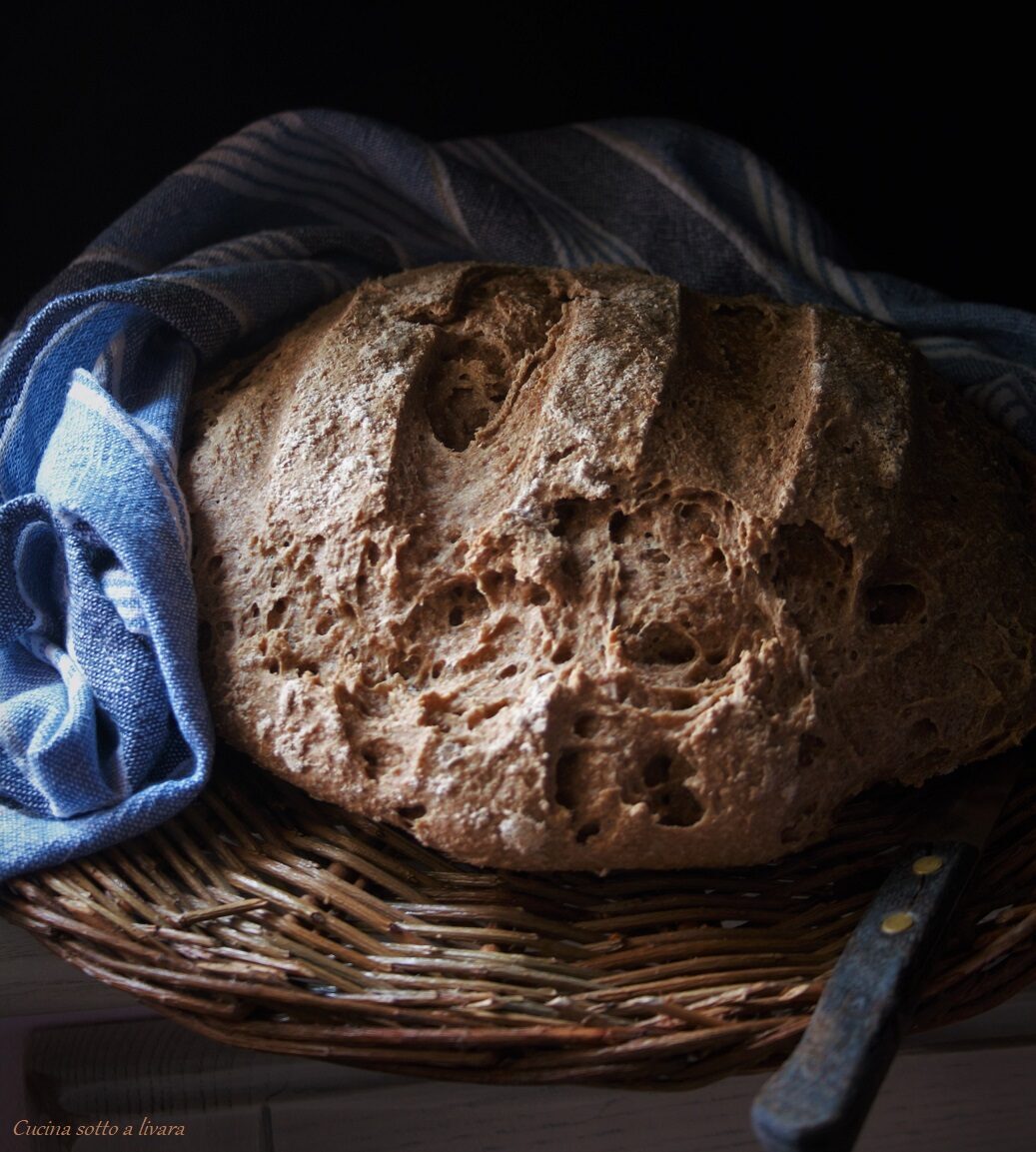 Pane (quello con farina verna coltivata e macinata in calabria)