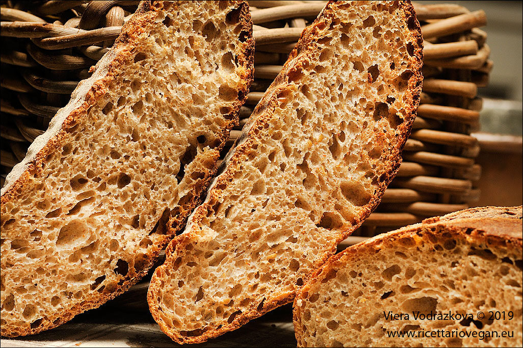 Pane quotidiano con farina di miglio integrale