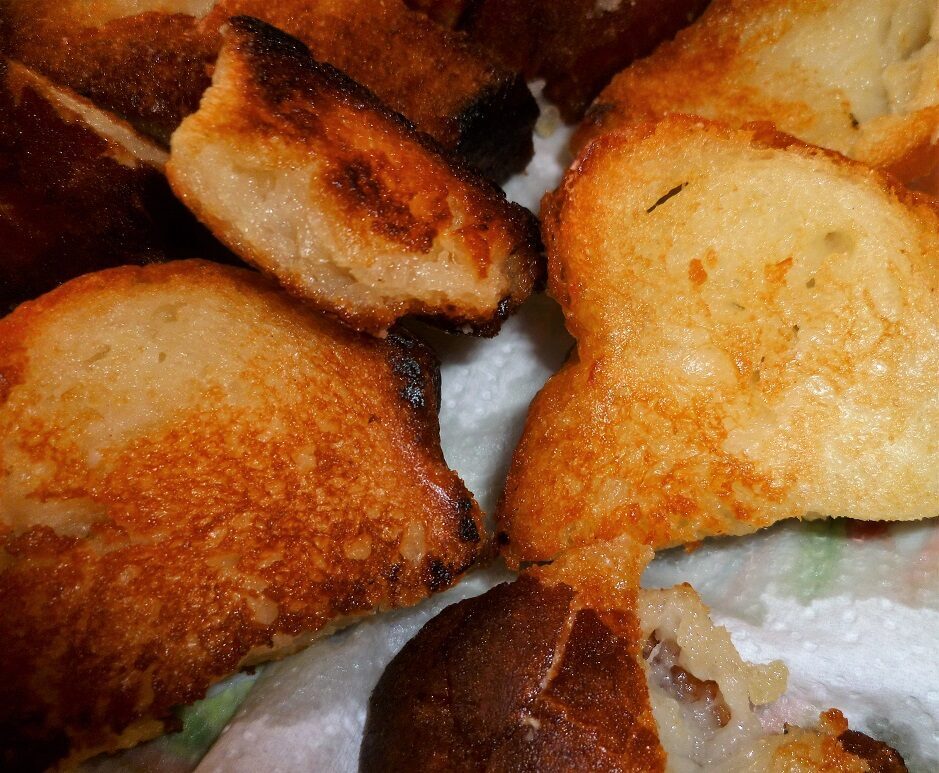Pane raffermo fritto