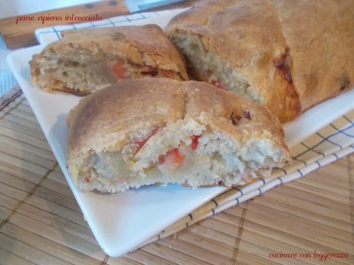 Pane ripieno intrecciato – lievito madre