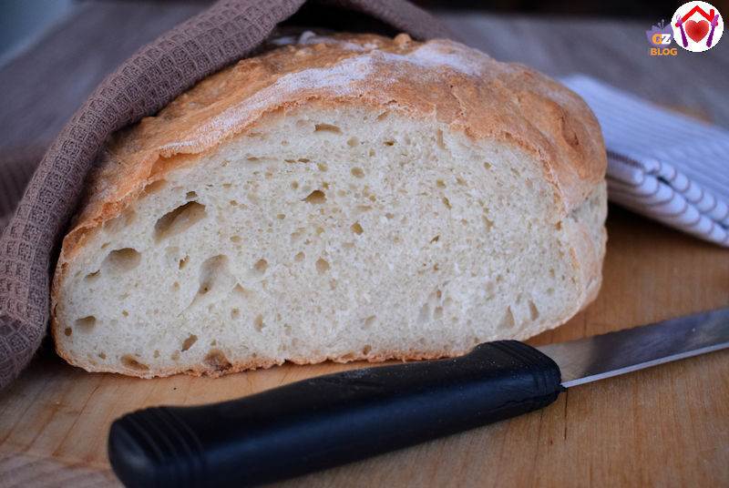 Pane sciapo o pane toscano