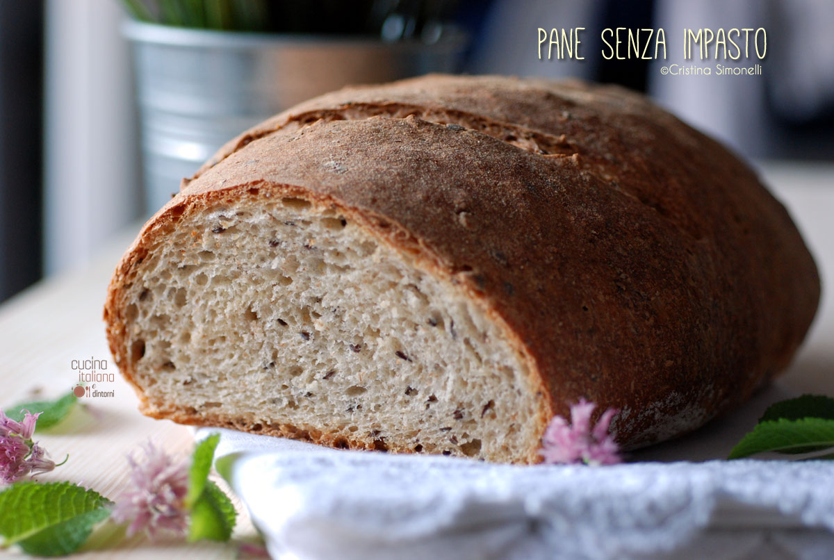Pane semi integrale ai semi di lino e lievito madre con impasto a mano