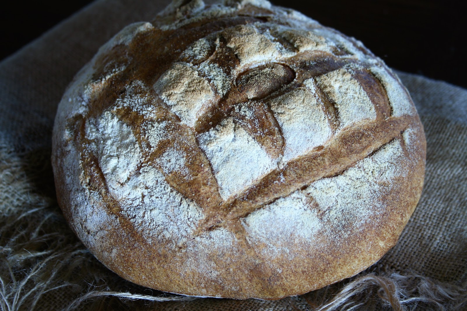 Pane simile altamura
