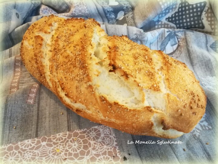 Pane soffice con semi di sesamo