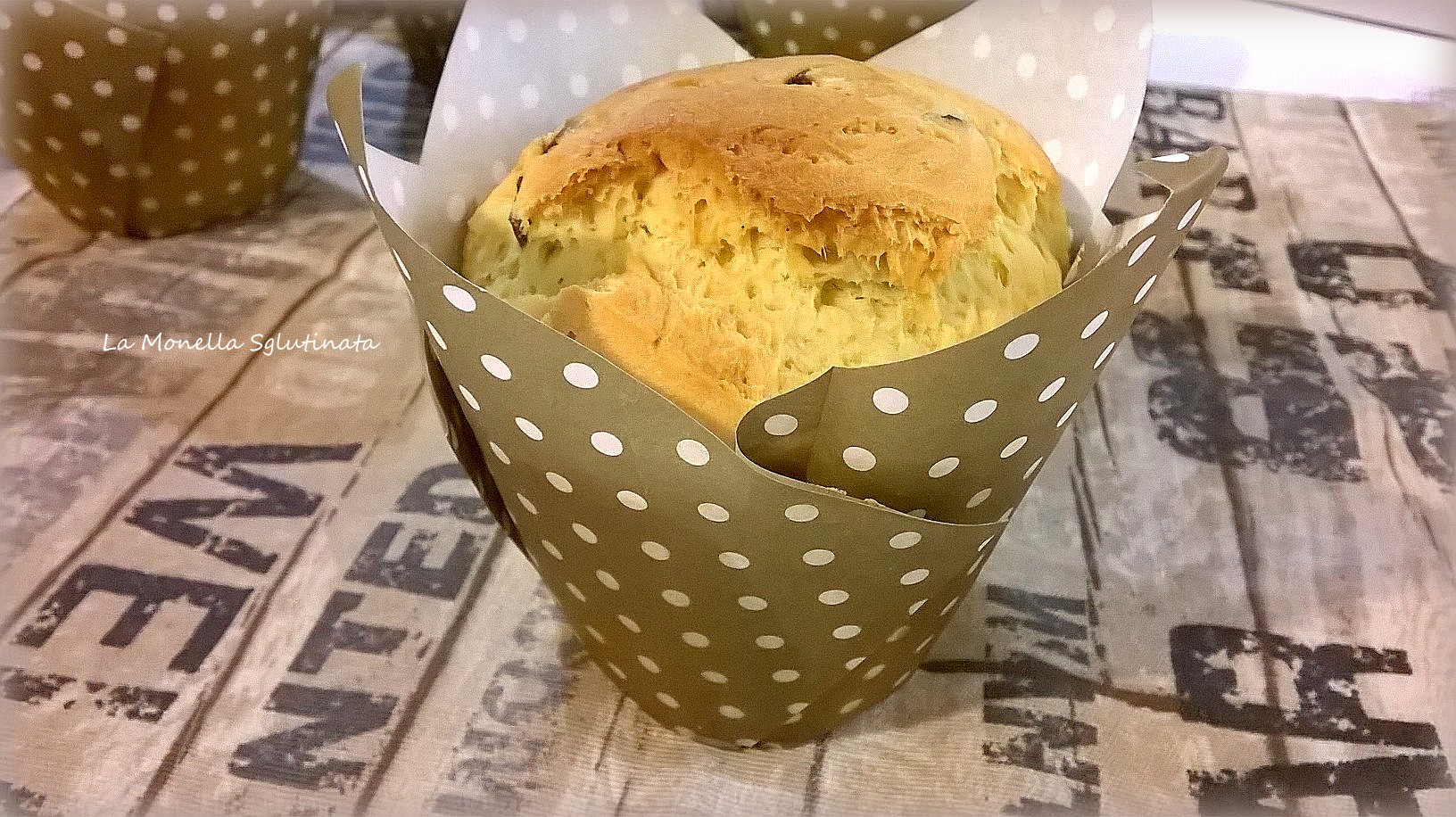 Panettoncini all’uvetta sglutinati
