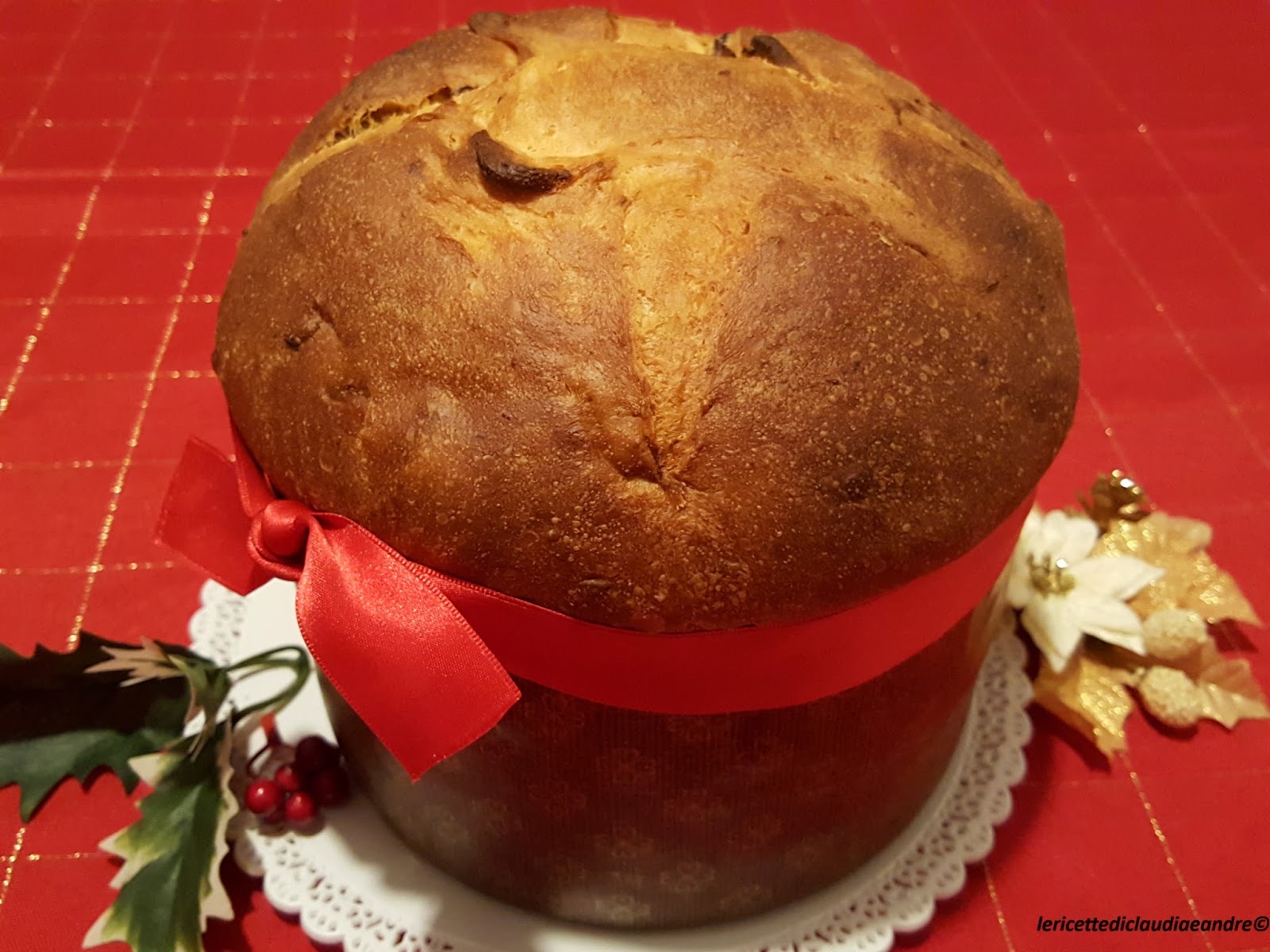 Panettone all’olio con lievito madre e uvetta gigante