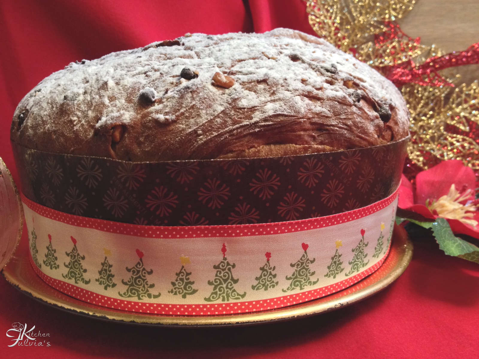 Panettone basso veloce con nocciole e cioccolato fondente