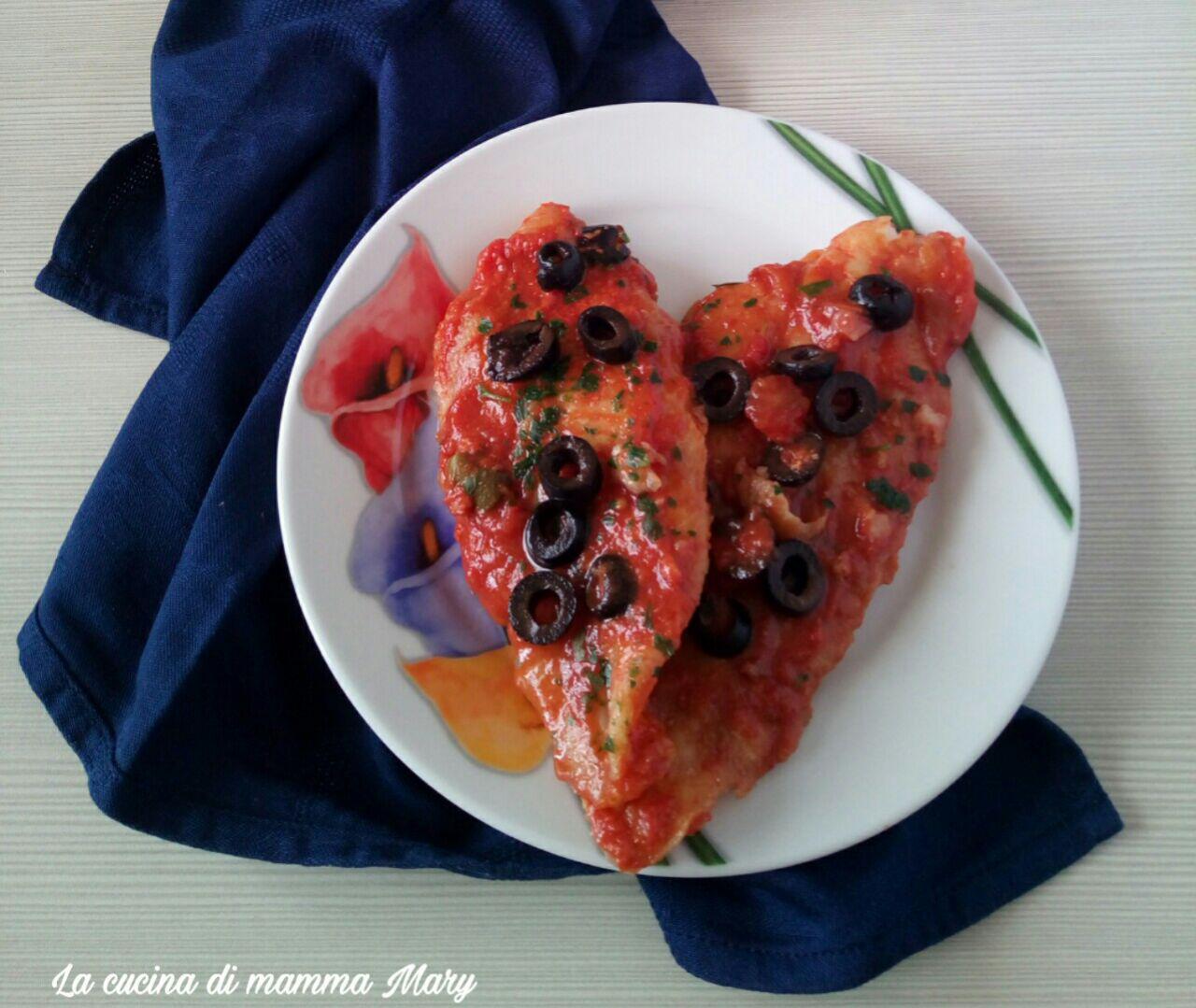 Pangasio con olive pomodoro e capperi
