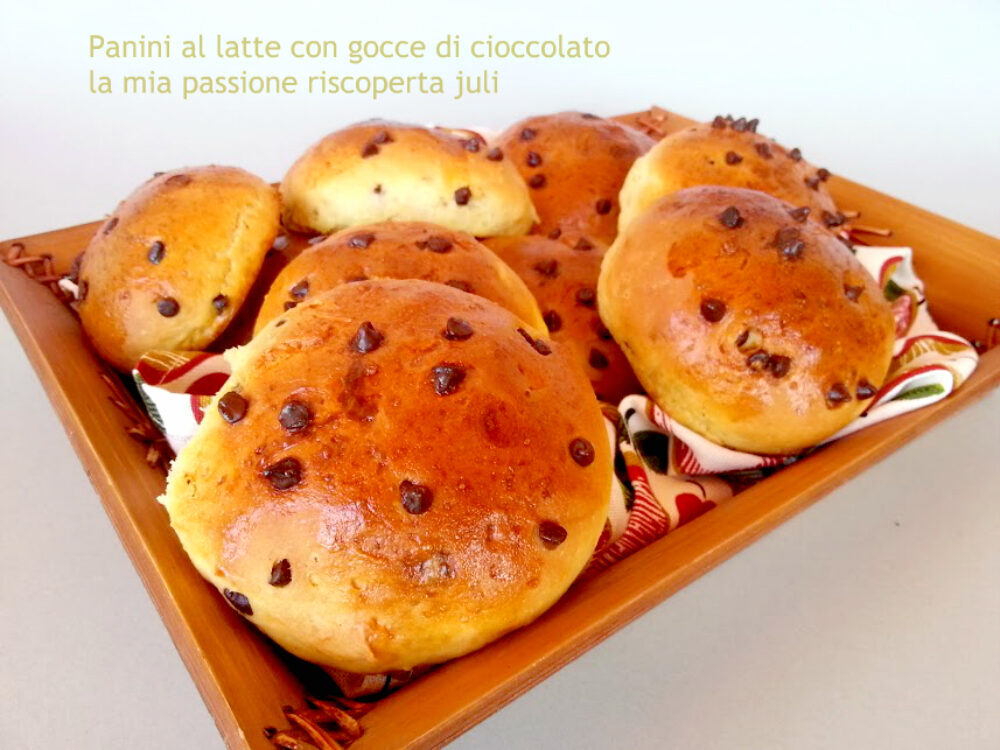 Panini al latte con gocce di cioccolatoer