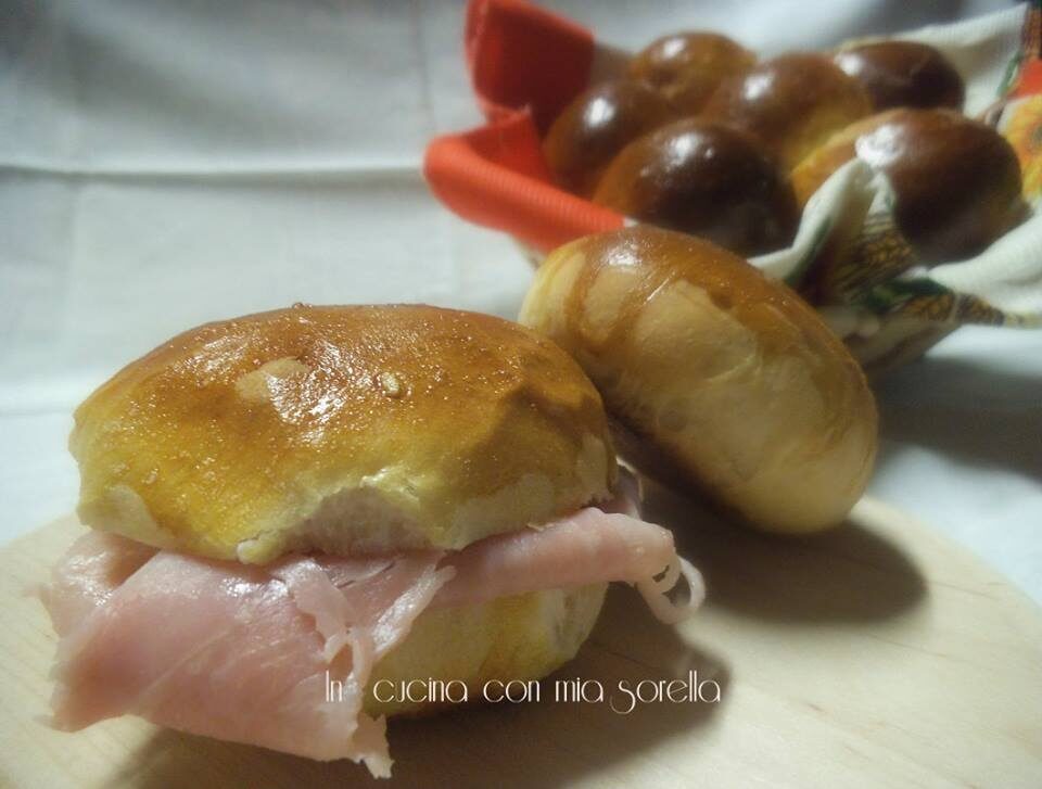 Panini al latte