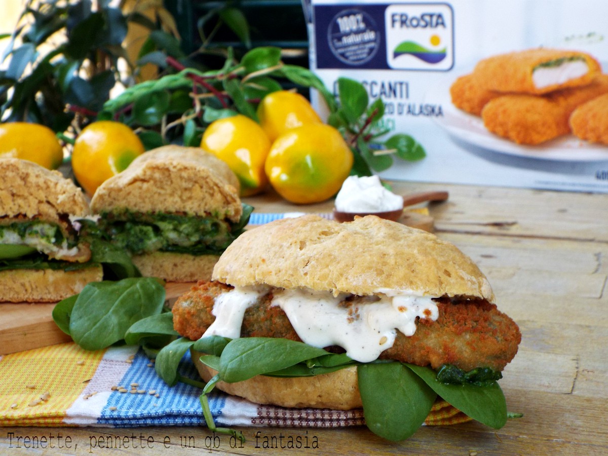 Panini al limone con croccanti di merluzzo agli spinaci