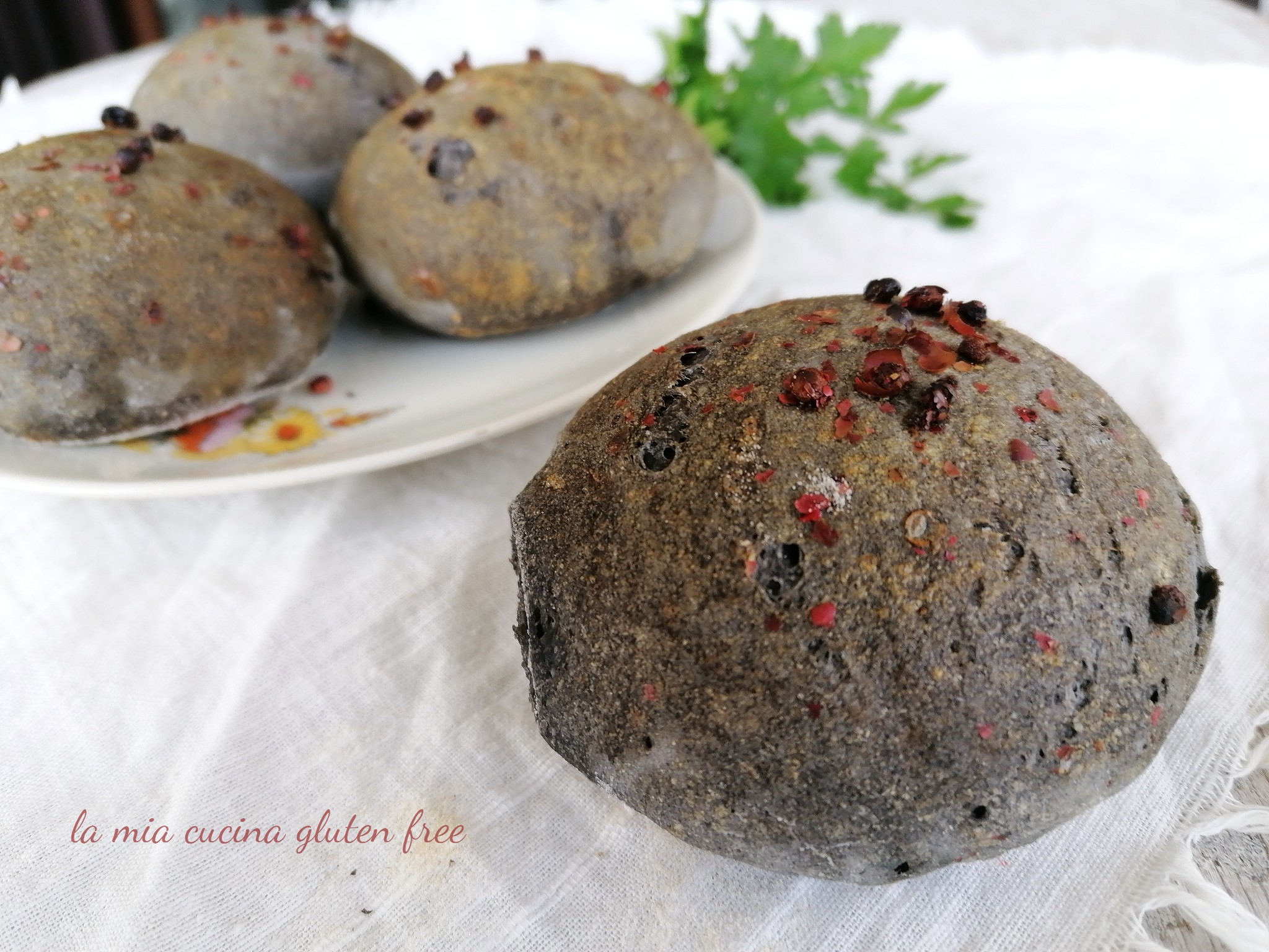 Panini al nero di seppia senza glutine
