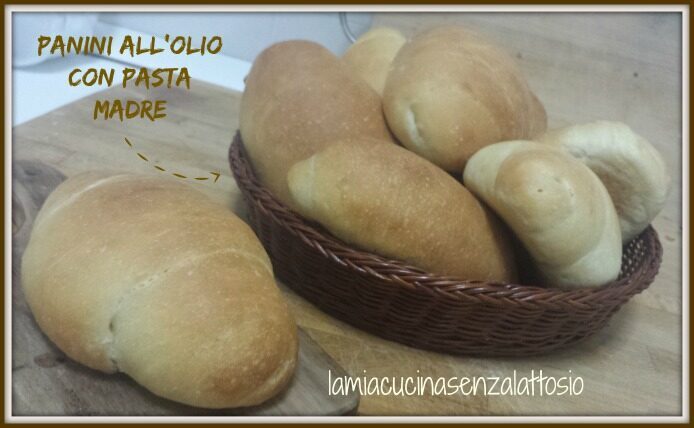 Panini all’olio con pasta madre