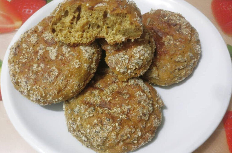 Panini con farina di ceci senza lievito