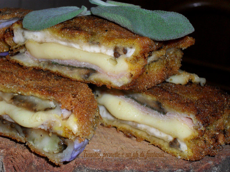 Panini di melanzane con scamorza e prosciutto cotto trenet