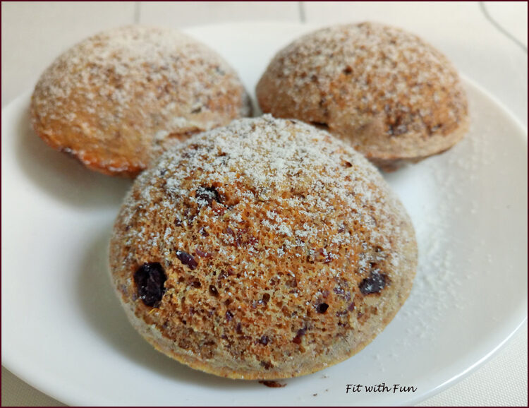 Panini dolci alla zucca con noci e cioccolato