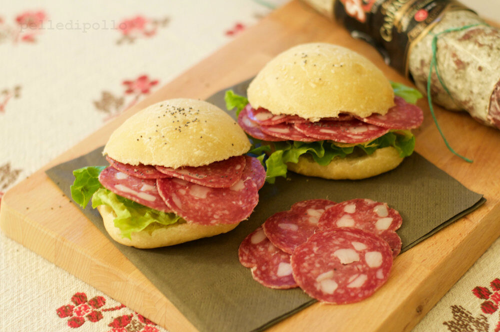 Panini fatti in casa con lievito di birra