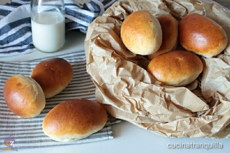 Panini morbidi al latte