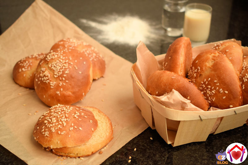 Panini per hamburger al latte di soia