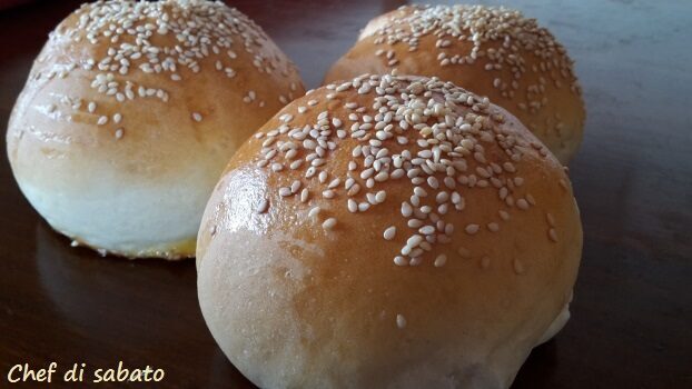 Panini per hamburger fatti in casa