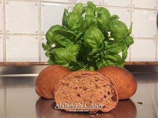 Panini soffici alla barbabietola