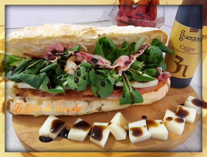 Panino con bacon croccante