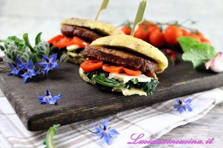 Panino con hamburger