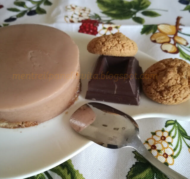 Panna cotta al cioccolato fondente