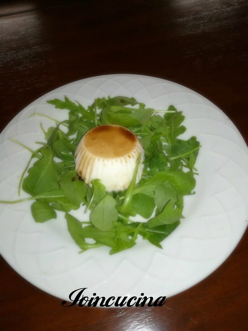 Panna cotta al parmigiano con aceto balsamico