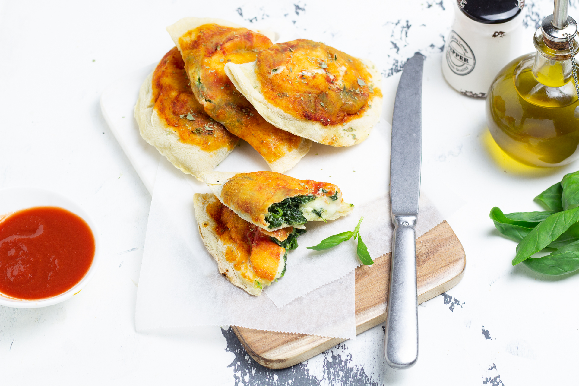 PANZEROTTI AL FORNO RICOTTA E SPINACI