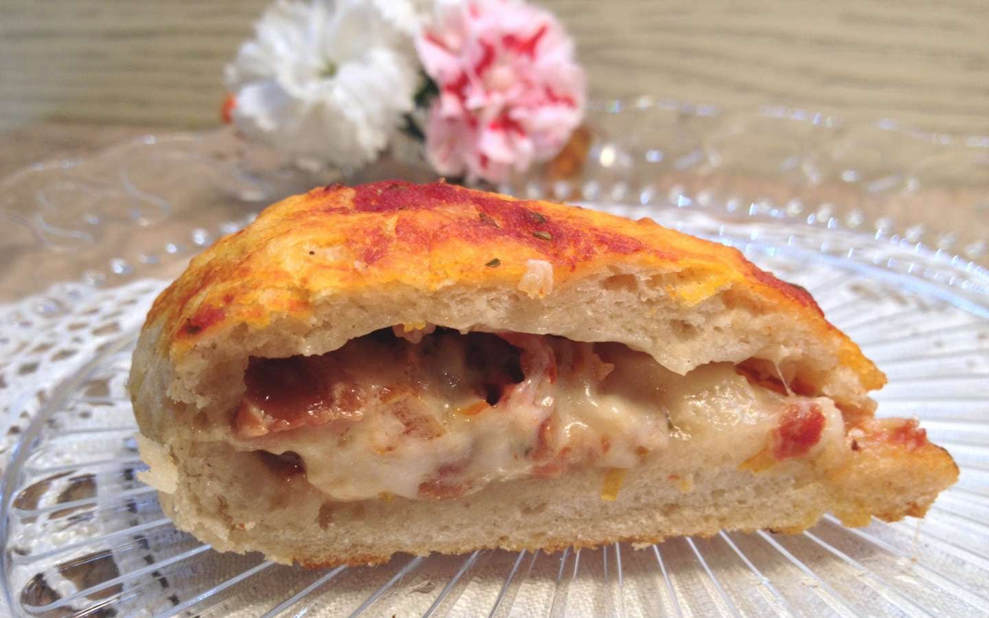 Panzerotti di carnevale al forno: ricetta con prosciutto e mozzarella