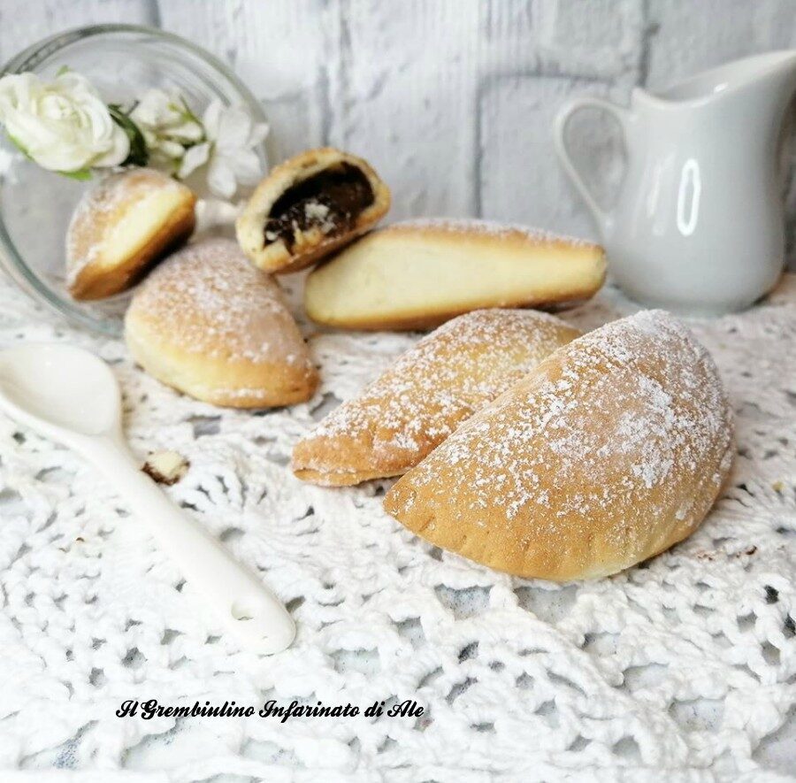 Panzerotti dolci di frolla