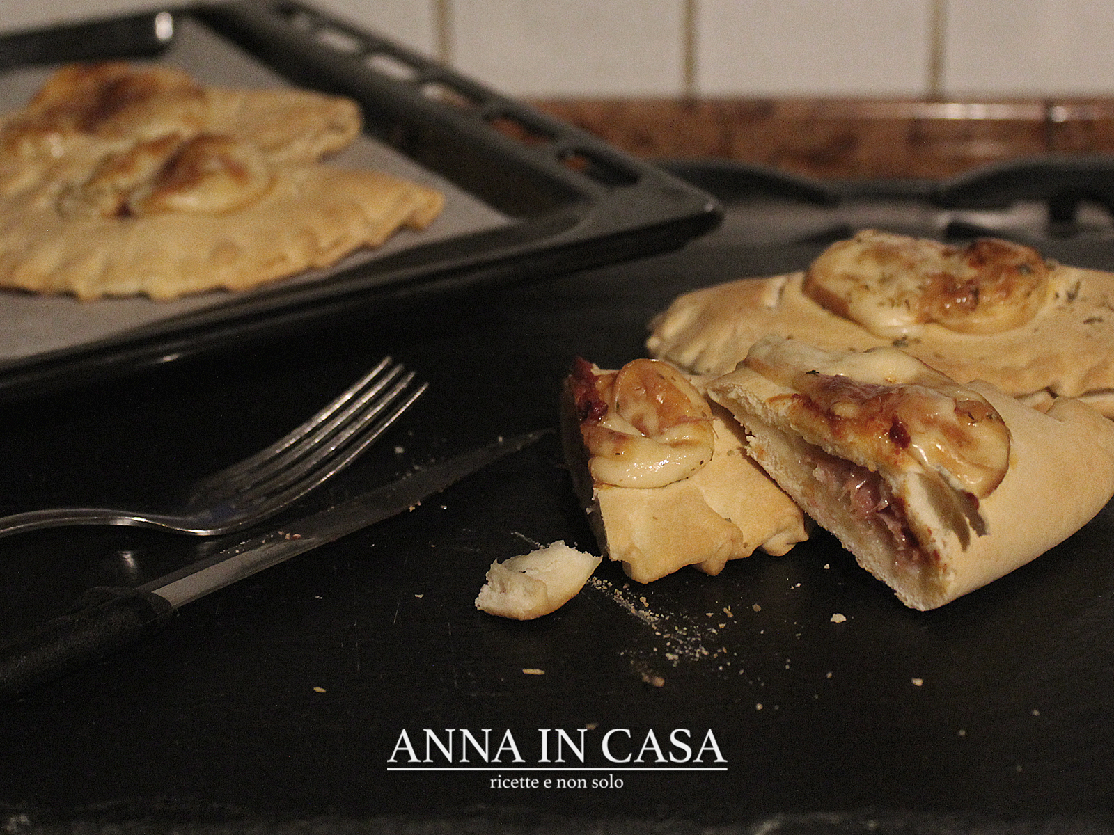 Panzerotti sciuè sciuè prosciutto e mozzarella
