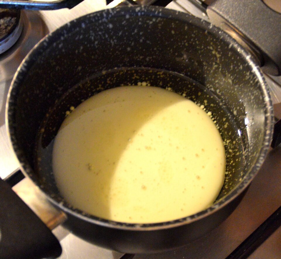 Pão de queijo: tipica ricetta brasiliana del pane al formaggio