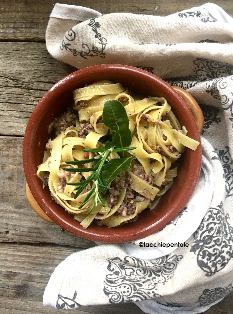 Pappardelle con ragu’ di coniglio