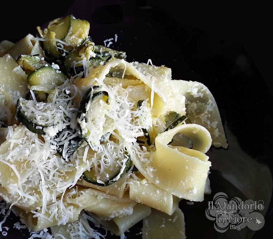 Pappardelle zucchine e ricotta
