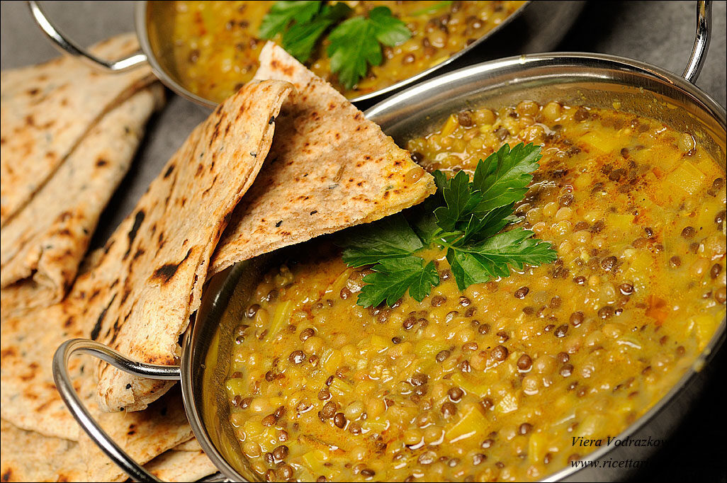 Paratha a modo mio con curry di lenticchie