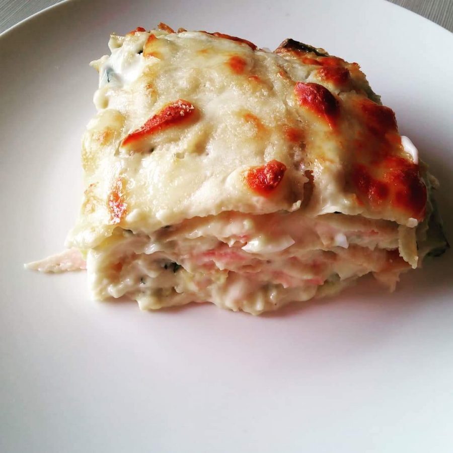 Parmigiana bianca con zucchine pastellate