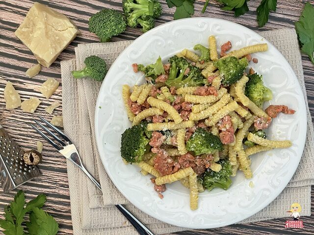 Passatelli asciutti broccoli e salsiccia