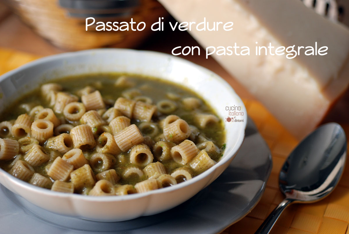 Passato di verdure e pasta integrale, senza soffritto