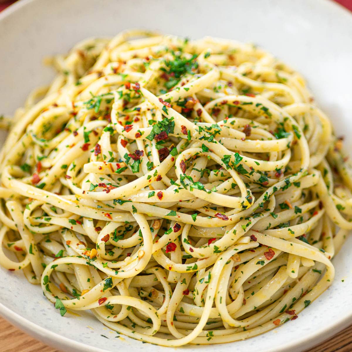 Pasta aglio olio e peperoncino