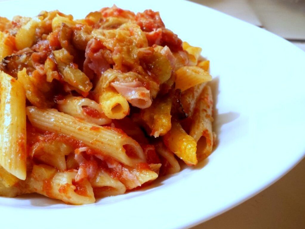 Pasta al forno alle melanzane