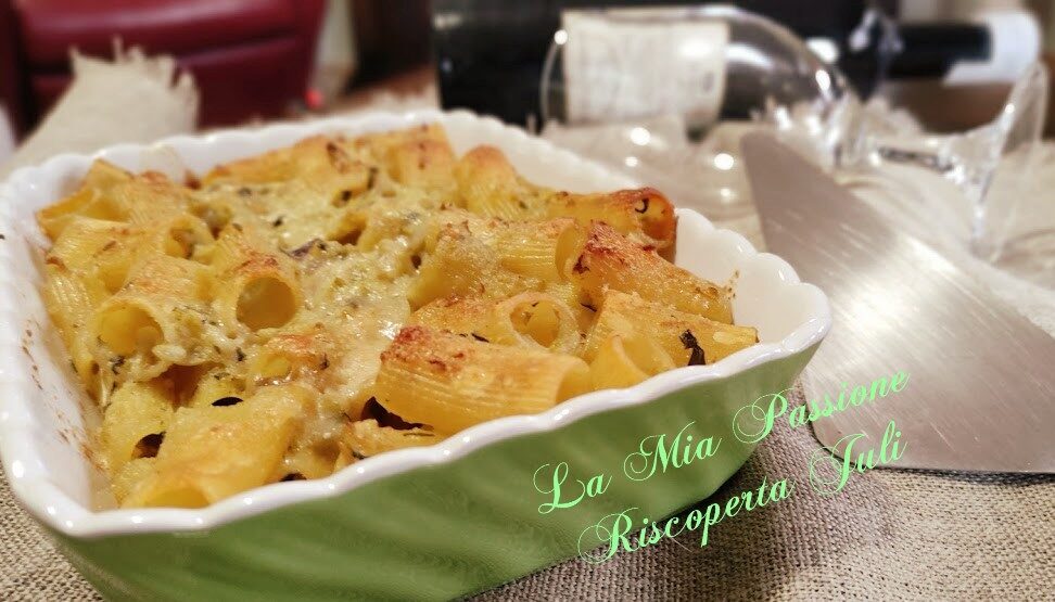 Pasta al forno con broccolo e besciamella
