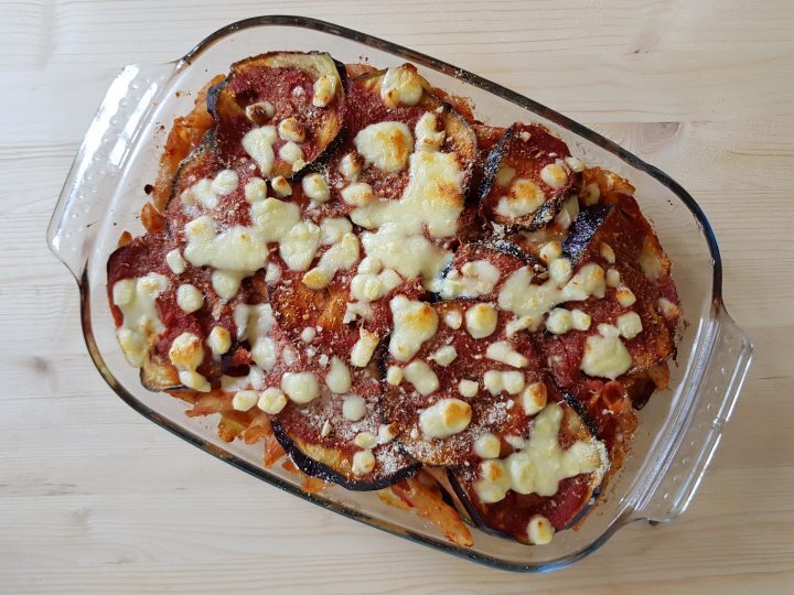 Pasta al forno con melanzane fritte