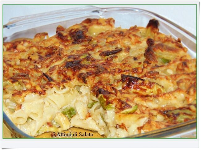 Pasta al forno con zucchine patate e besciamella