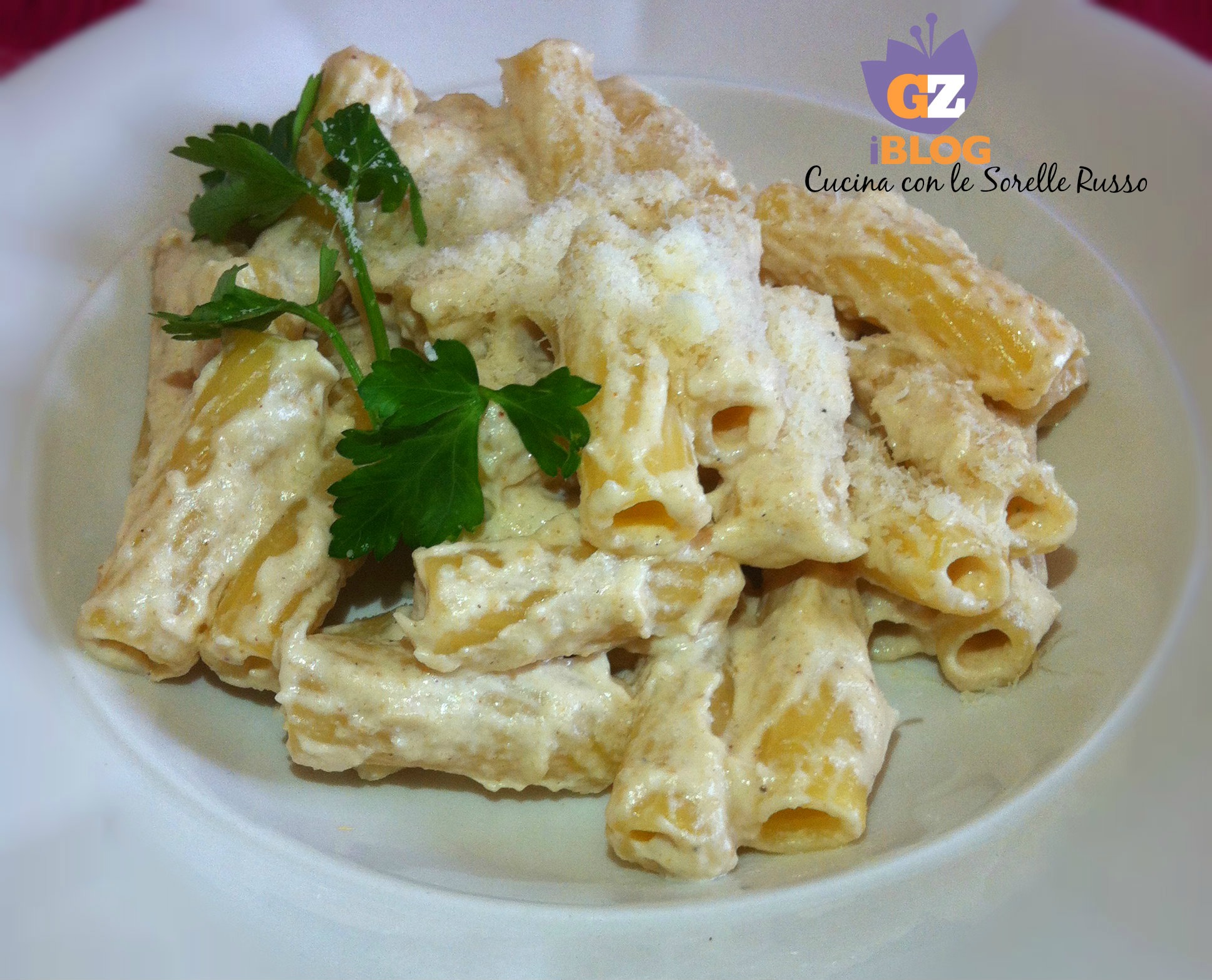Pasta al pesto bianco di noci